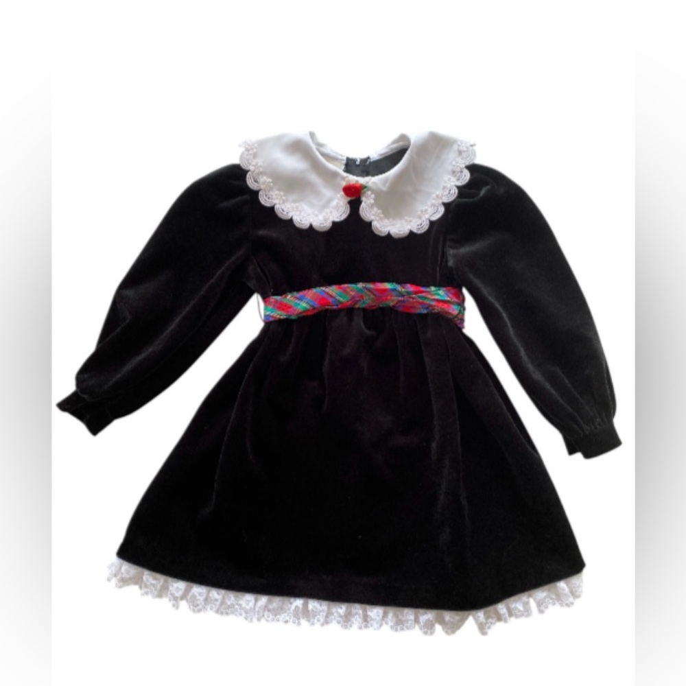 Vintage Pretty as a Picture Black velvet Collar Holiday Dress long sleeve Kids
